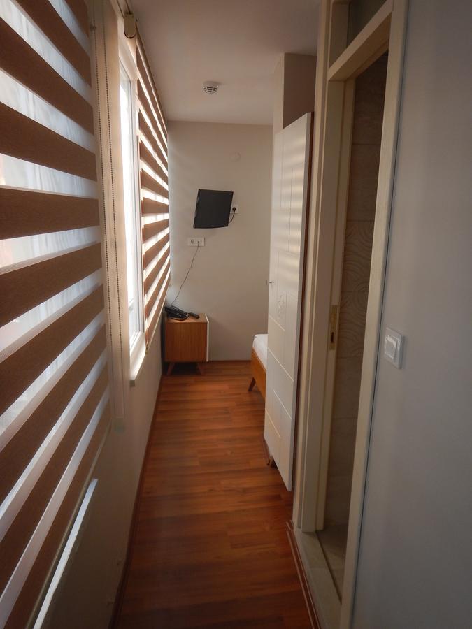 Ipek Hotel Balıkesir Exteriör bild