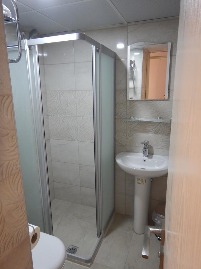 Ipek Hotel Balıkesir Exteriör bild